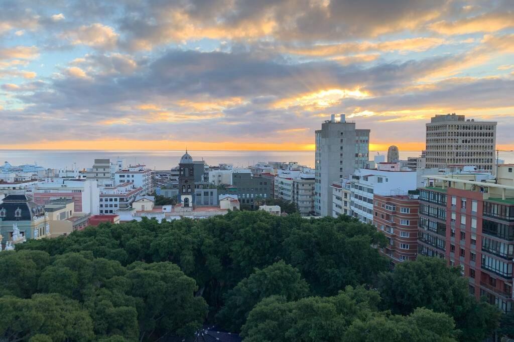 El Vitalicio Penthouse: Exclusividad En El Centro サンタクルスデテネリフェ エクステリア 写真
